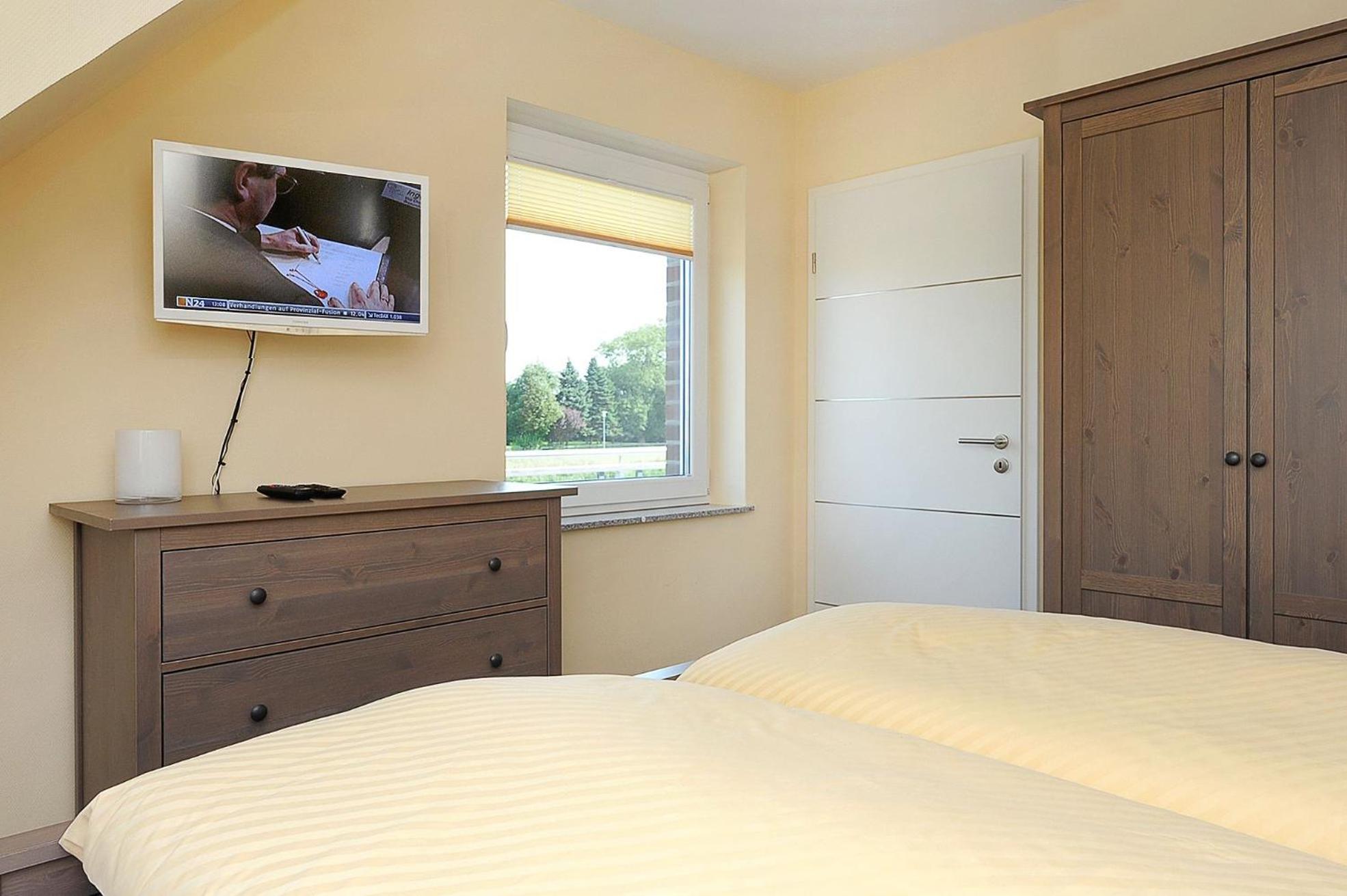 Besondere Aussicht - Ferienwohnung Deichblick Bensersiel Bagian luar foto